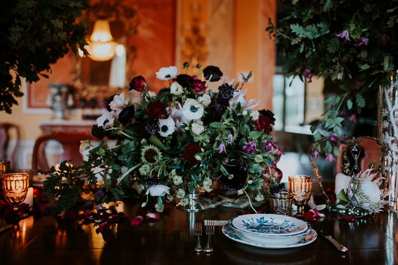 Beautiful winter wedding table flowers