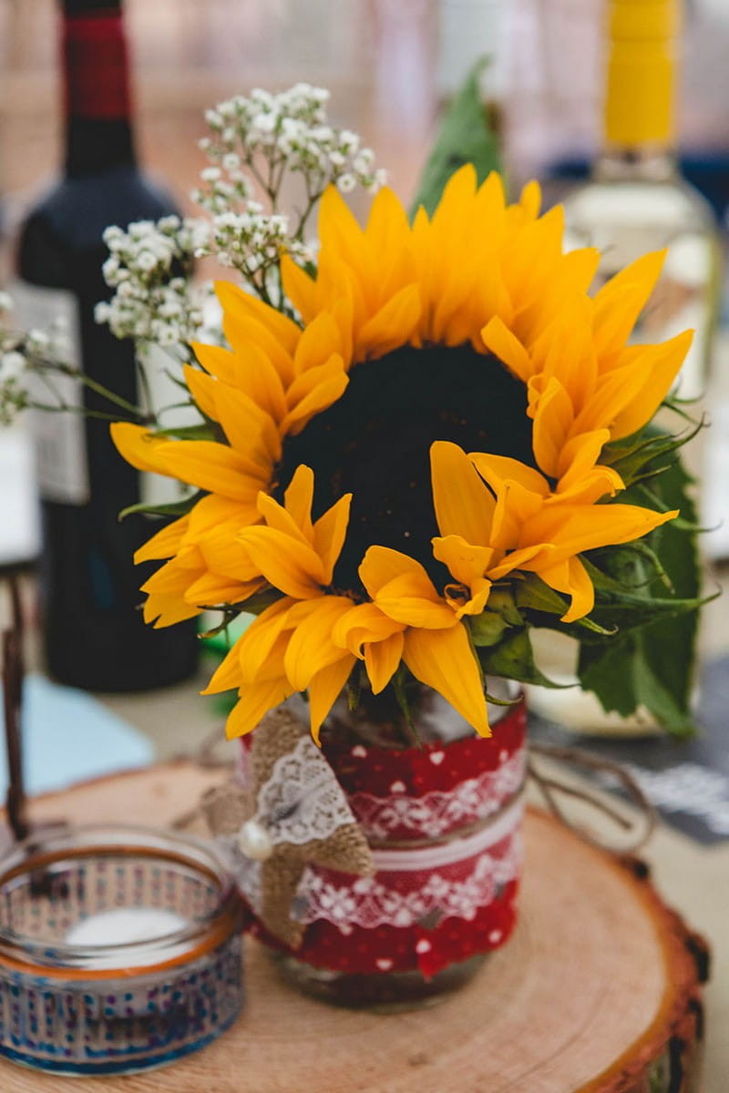 Sunflower on wedding table