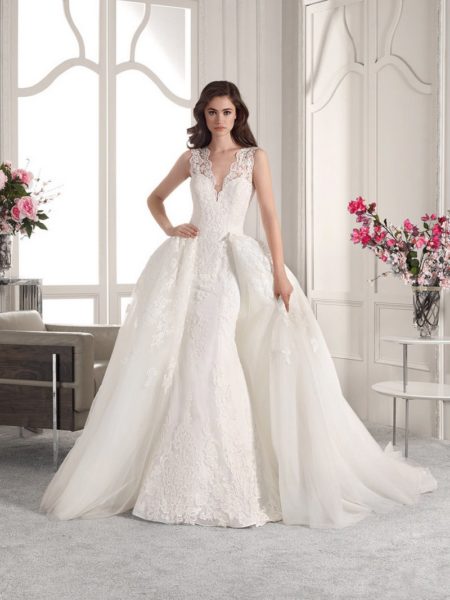 833 Wedding Dress with Train from the Demetrios Starlight 2019 Bridal Collection