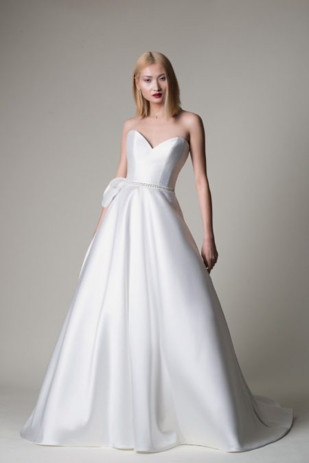 Nikita Wedding Dress from the Alan Hannah Moonshadow 2020 Bridal Collection