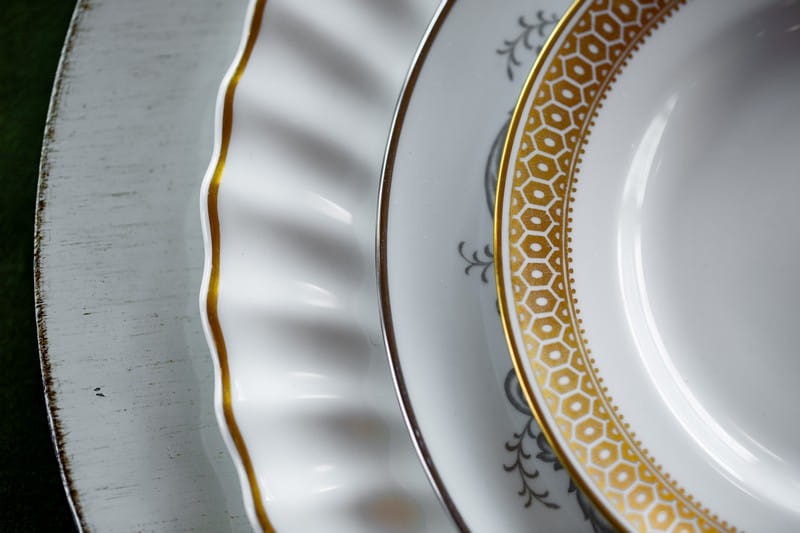 Plates with gold pattern detail