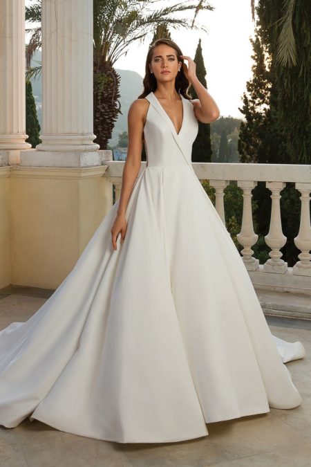 Style 88072 Wedding Dress from the Justin Alexander Fall/Winter 2019 Bridal Collection