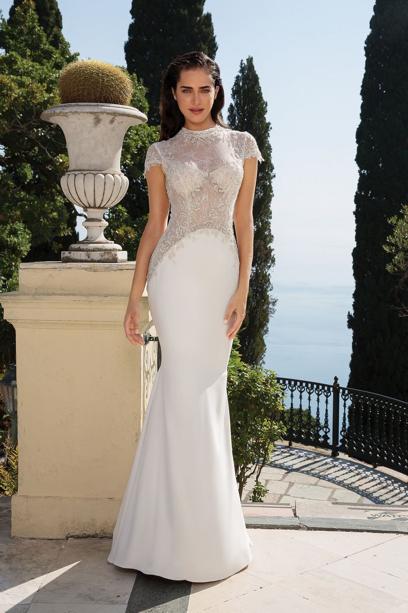 Style 88073 Wedding Dress from the Justin Alexander Fall/Winter 2019 Bridal Collection