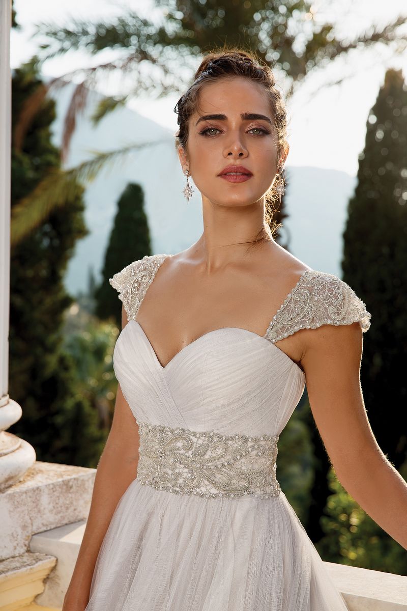 Detail on Style 88102 Wedding Dress with Detachable Sleeves from the Justin Alexander Fall/Winter 2019 Bridal Collection