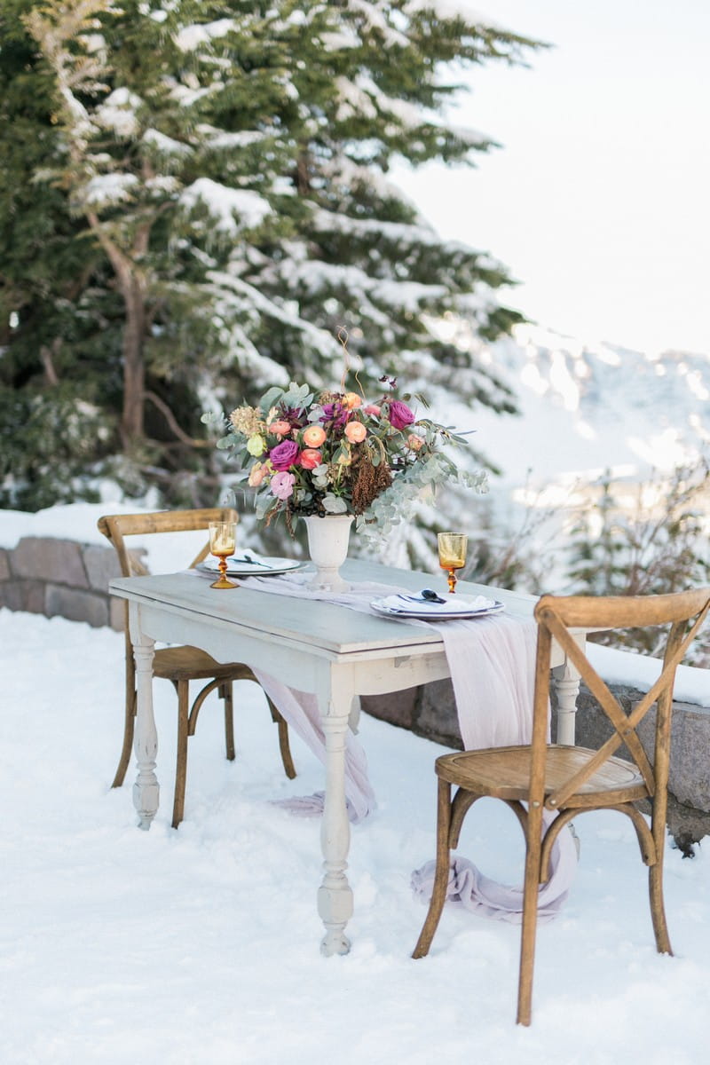 Elopement table in snow