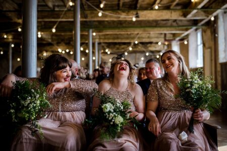 Bridesmaids laughing tpgether - Picture by Steve Grogan Photography