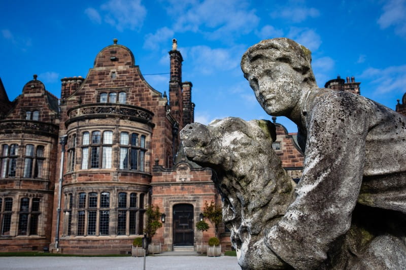 Statues outside Thornton Manor